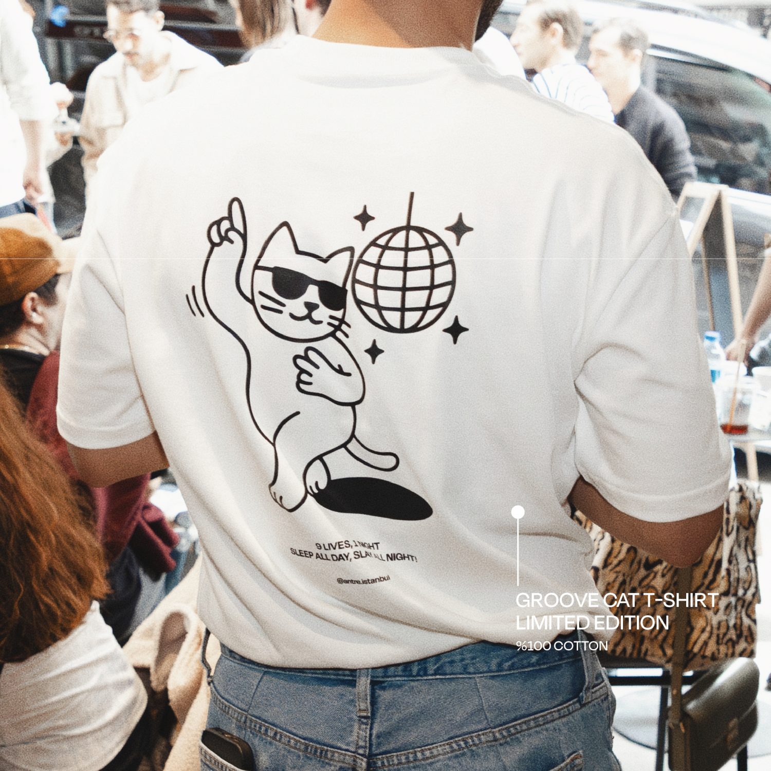antre.istanbul Groove Cat T-Shirt – %100 Pamuk, Unisex, Oversize Fit | Limited Edition Baskılı Tişört